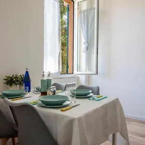 Appartamento Viabai Con Parcheggio Privato, Genova